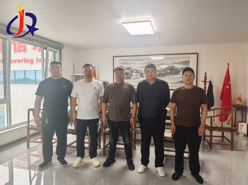 Kunyanya Kurima Misika yeKumhiri Kwemakungwa, Jinqi Mining Machina Inochengetedza Imwe yeSouth America Alluvial Gold Washing uye Kugadzira Equipment Project.