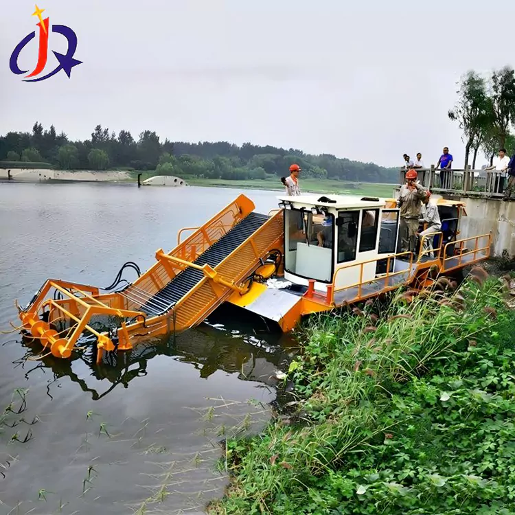 Hyacinth Uye Duckweed Cutter Boat